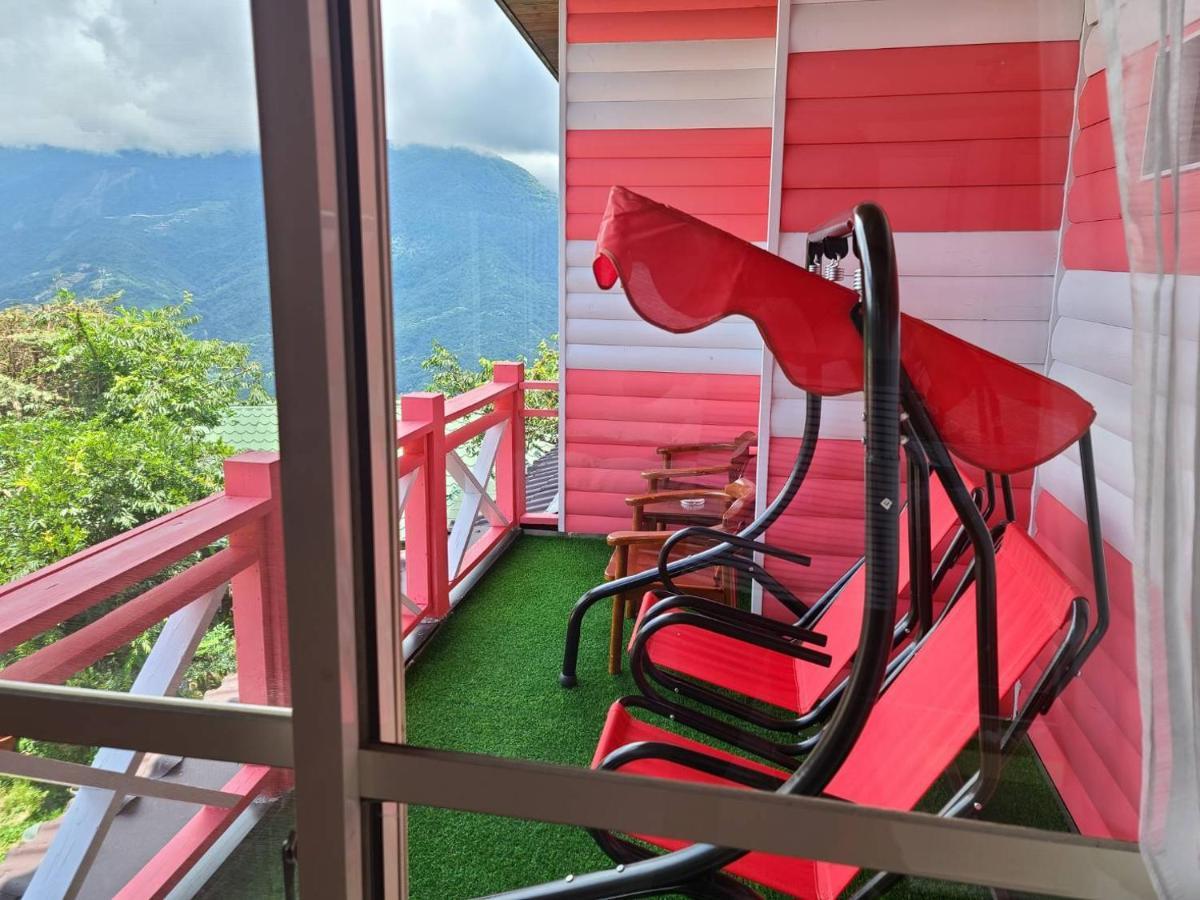 Julie'S Garden, Cingjing - Fon Chin Homestay Renai Exterior foto
