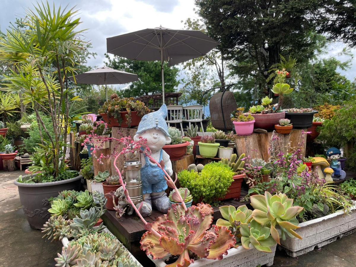Julie'S Garden, Cingjing - Fon Chin Homestay Renai Exterior foto